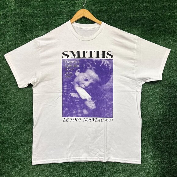 The Smiths The Queen Is Dead Rock Band T-Shirt Size Extra Large - Picture 1 of 4